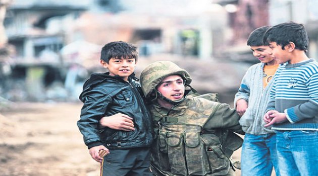 Cizre&#039;de Özlenen Kucaklaşma