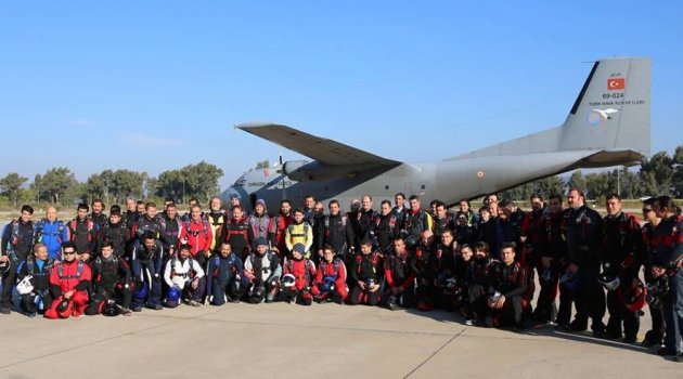 Cumhuriyet İçin Atladılar...