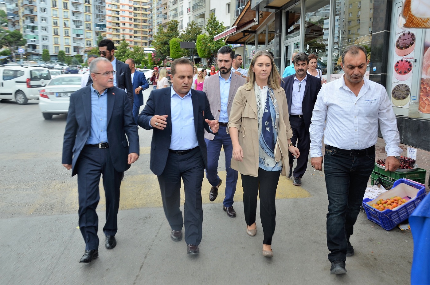 AK Partili Çankırı'dan Narlıdere ve Urla mesaisi