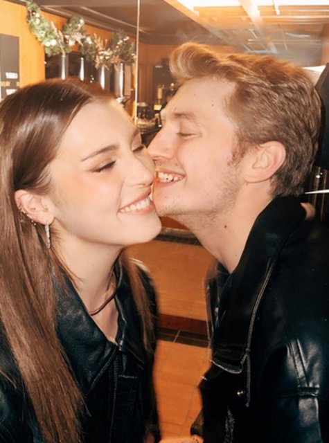 Deniz Işın ile Erdem Şanlı aşklarını ilan etti