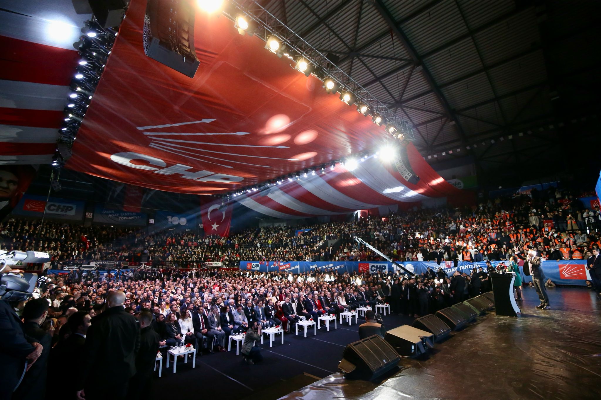 Cemil Tugay: "İzmir'i hiçbir zaman alamayacaklar"