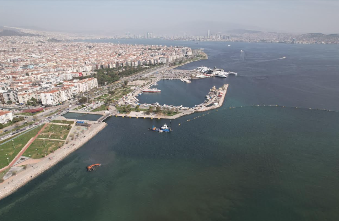 İZSU'dan bayram öncesi temizlik seferberliği