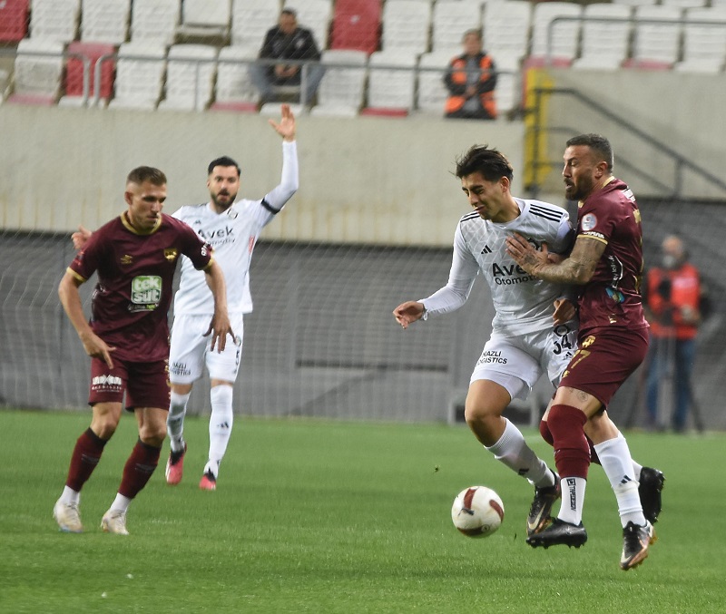 Altay evinde hezimete uğradı! Tam 6 gol yedi