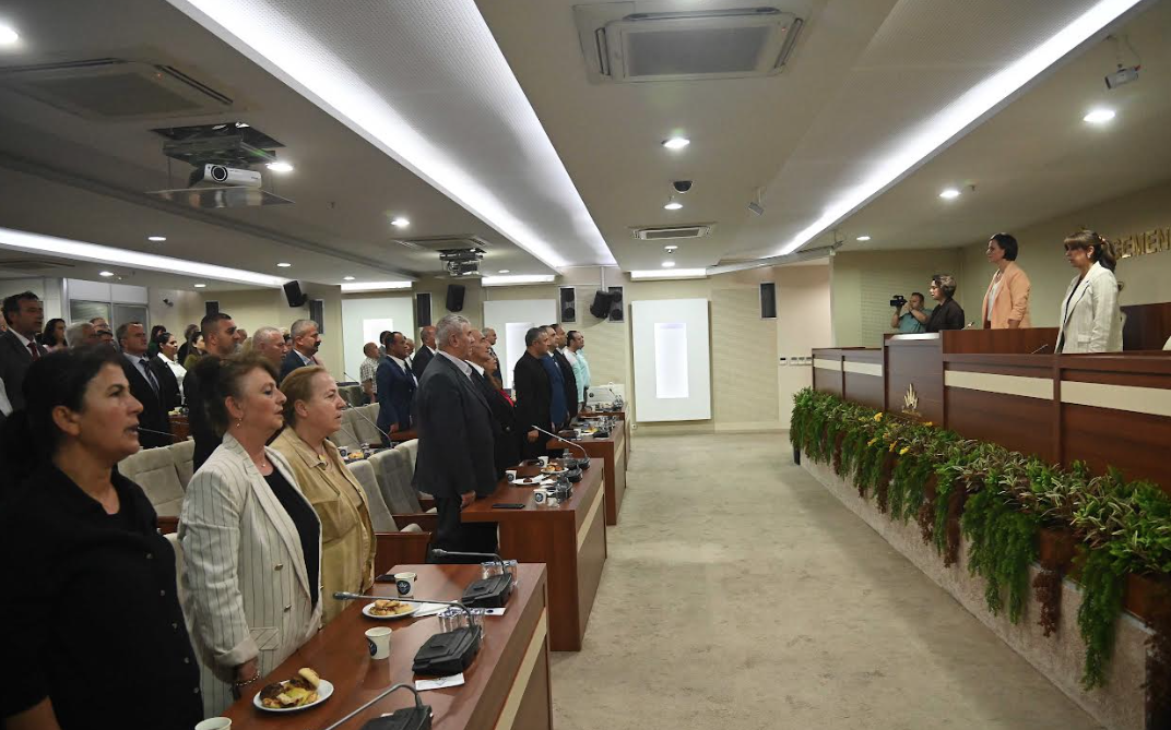 Başkan Kınay muhtarlarla buluştu