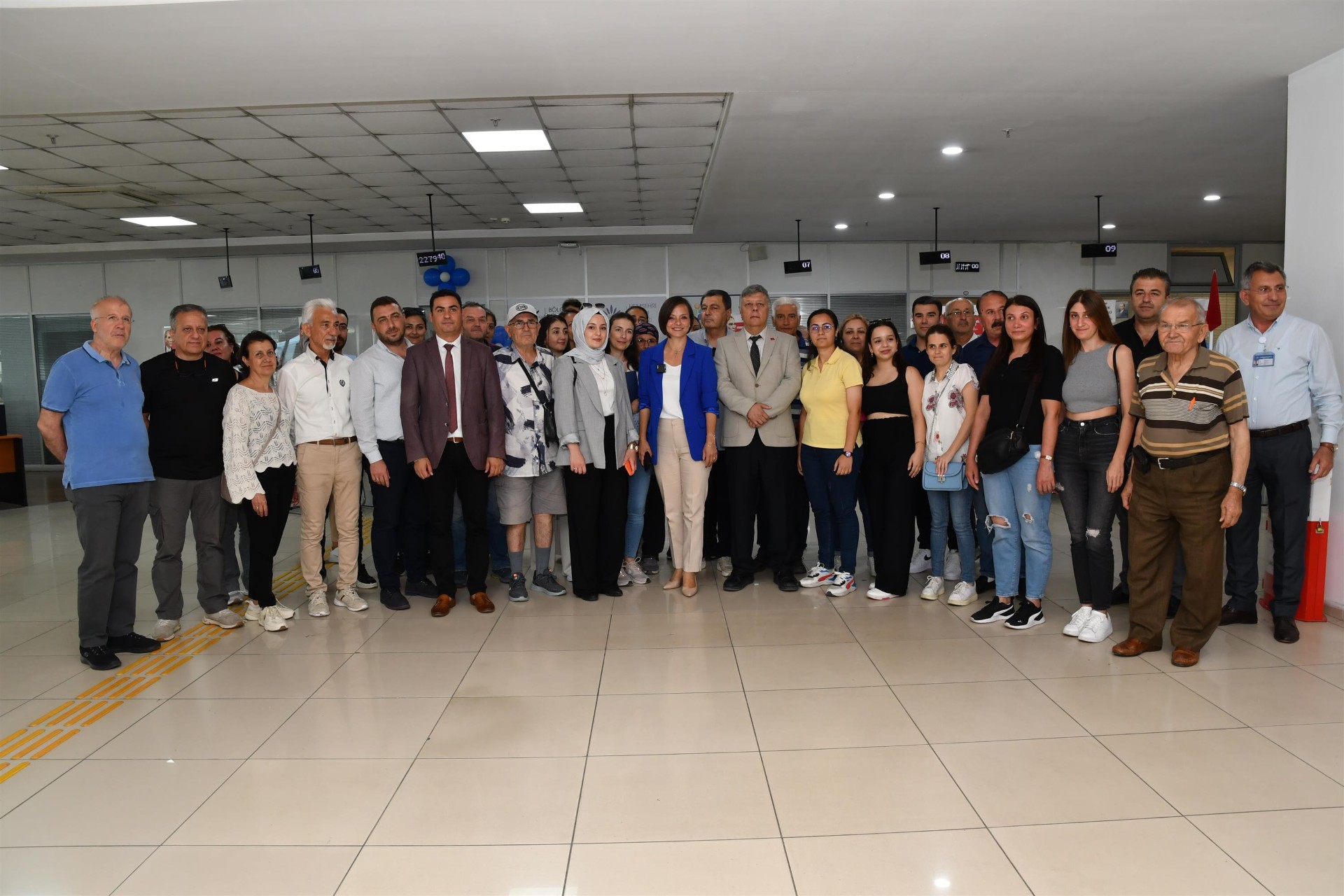 Başkan Kınay sözünü tuttu: Karabağlar'da işsizlikle mücadelede yeni dönem başladı