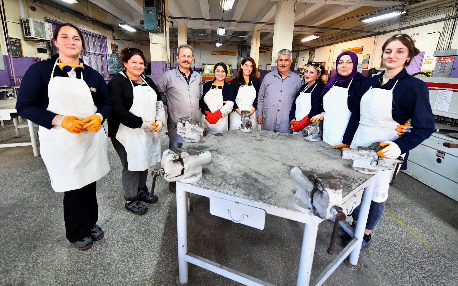Meslek Fabrikası, kadın oksijen kaynakçıları yetiştiriyor