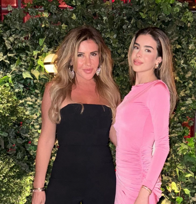 Annesi Yasemin Ilıcalı'yı paylaştı, yorumlar art arda geldi: Bu yaşta neden silikon?