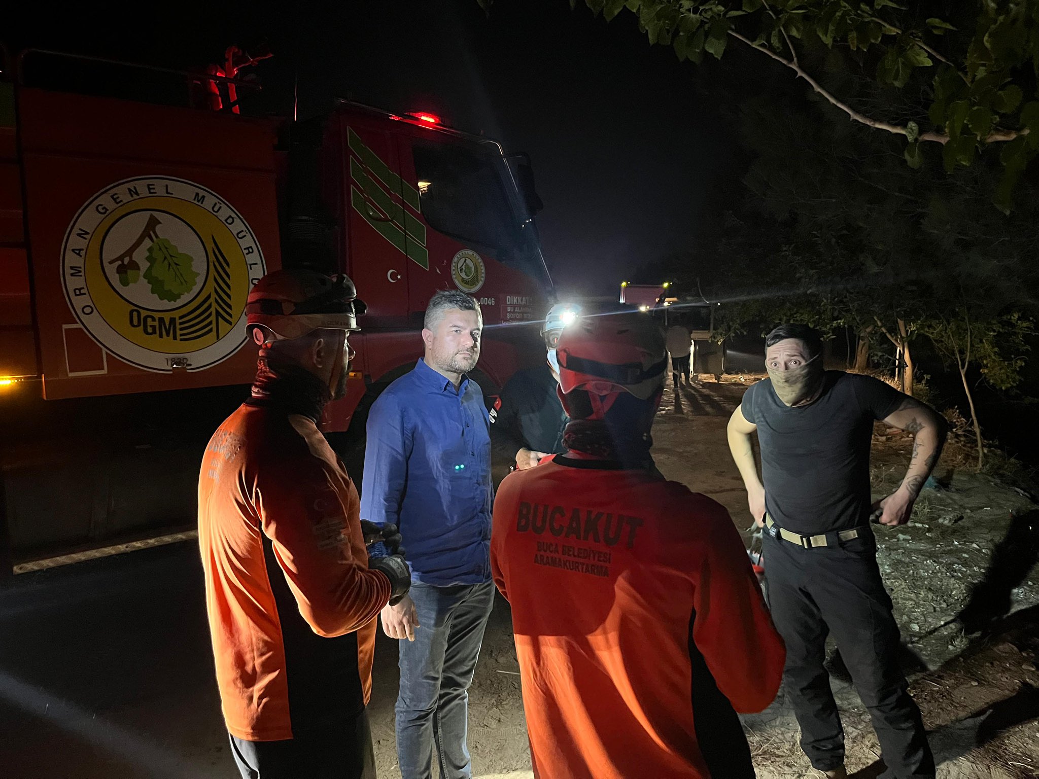 Buca'da orman yangını... Alevlere müdahale sürüyor