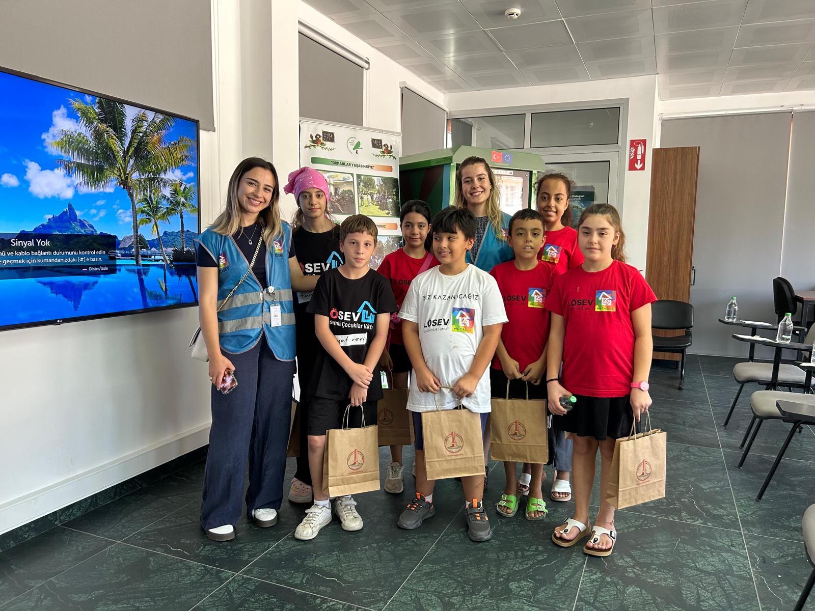 Karşıyaka Belediyesi'nden LÖSEV çocuklarına çevreci etkinlik