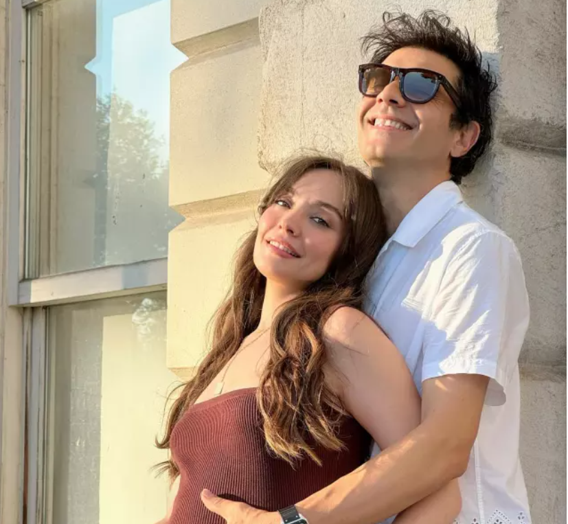 Cansel Elçin ve Zeynep Tuğçe Bayat'ın bebeğinin cinsiyeti belli oldu