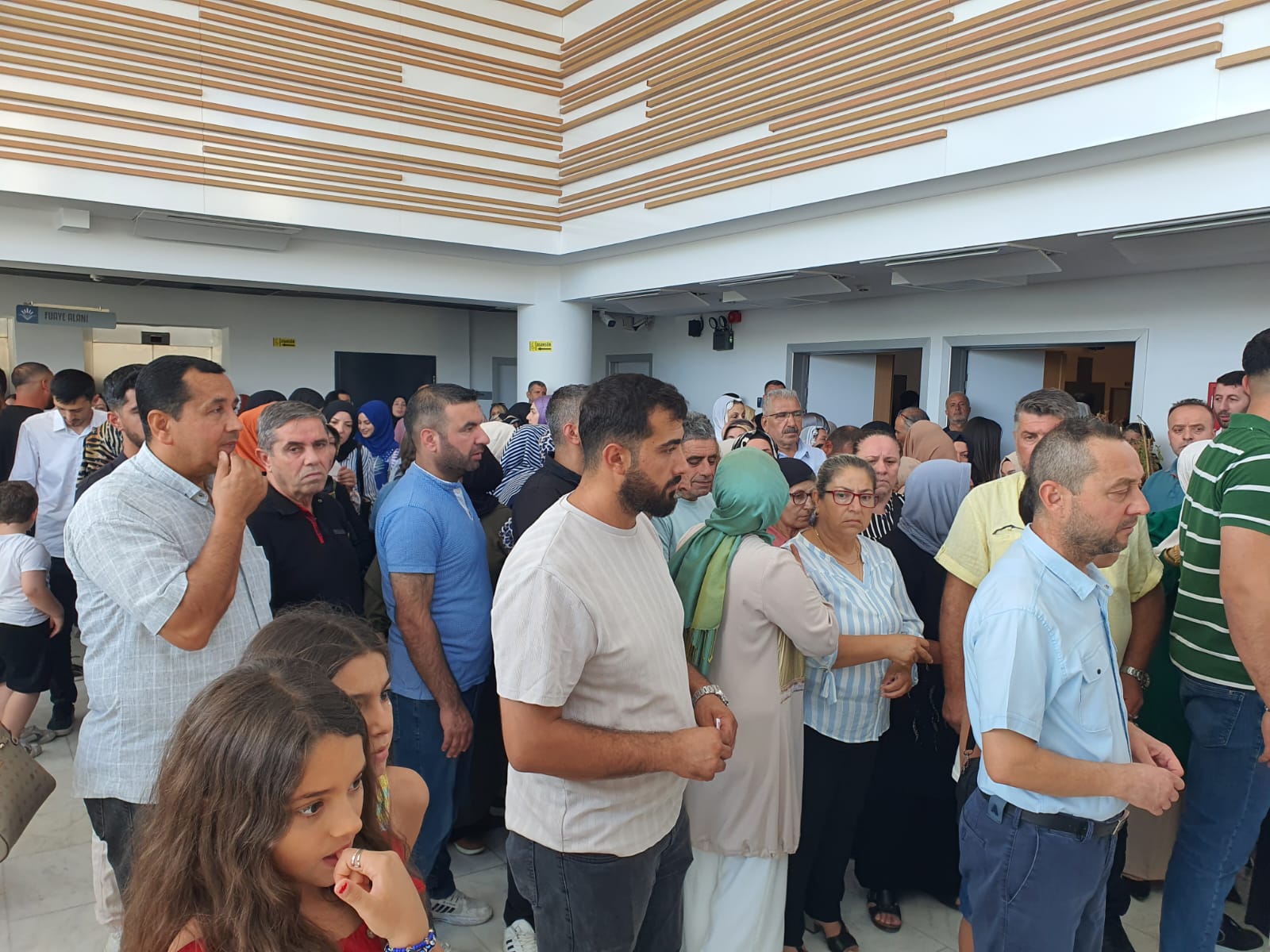 Sarıtaş ve Erkek ailesinin mutlu günü: Selvinaz ve Bilal dünyaevine girdi