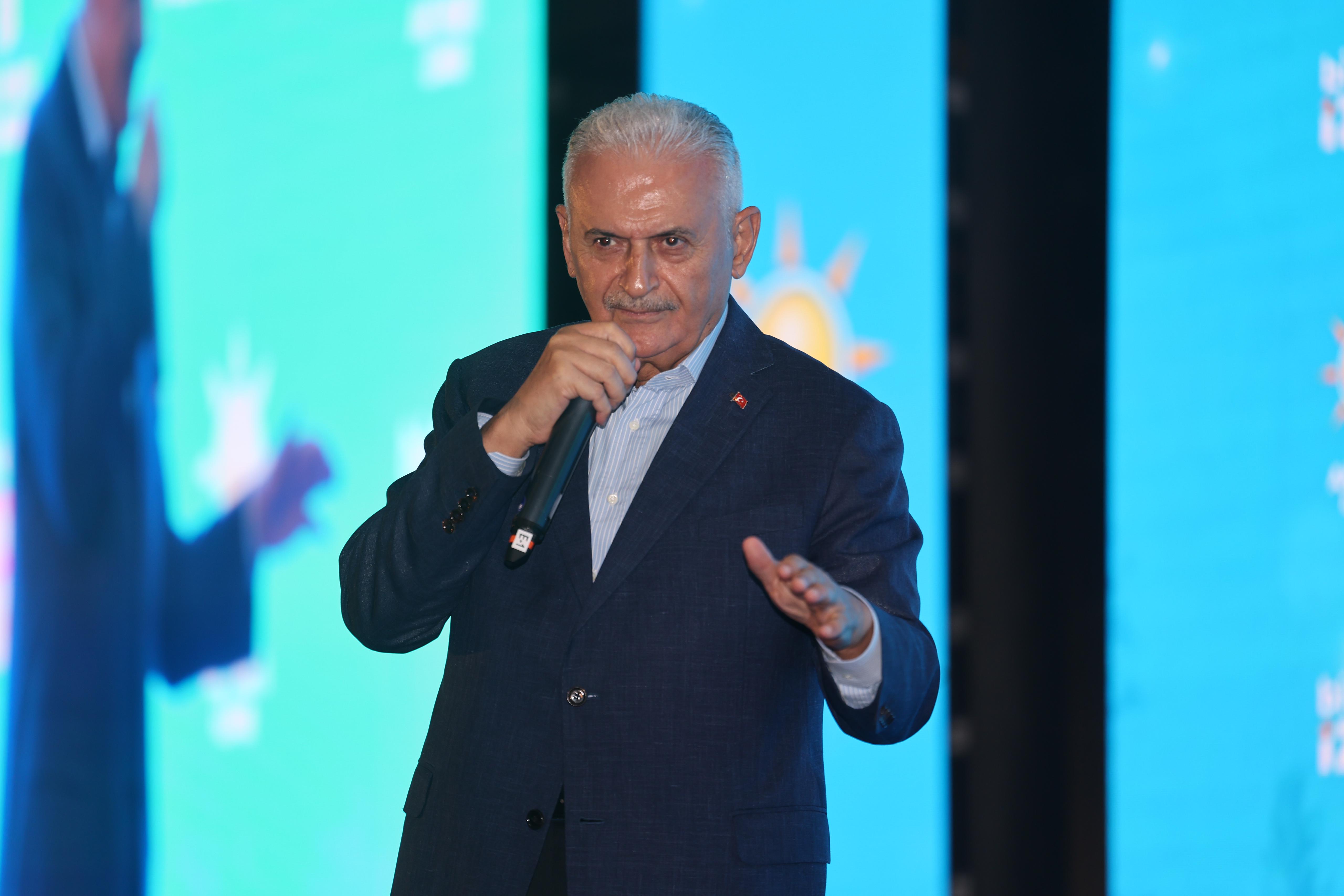Binali Yıldırım'dan özeleştiri: İlk defa ikinci parti konumuna düştük!