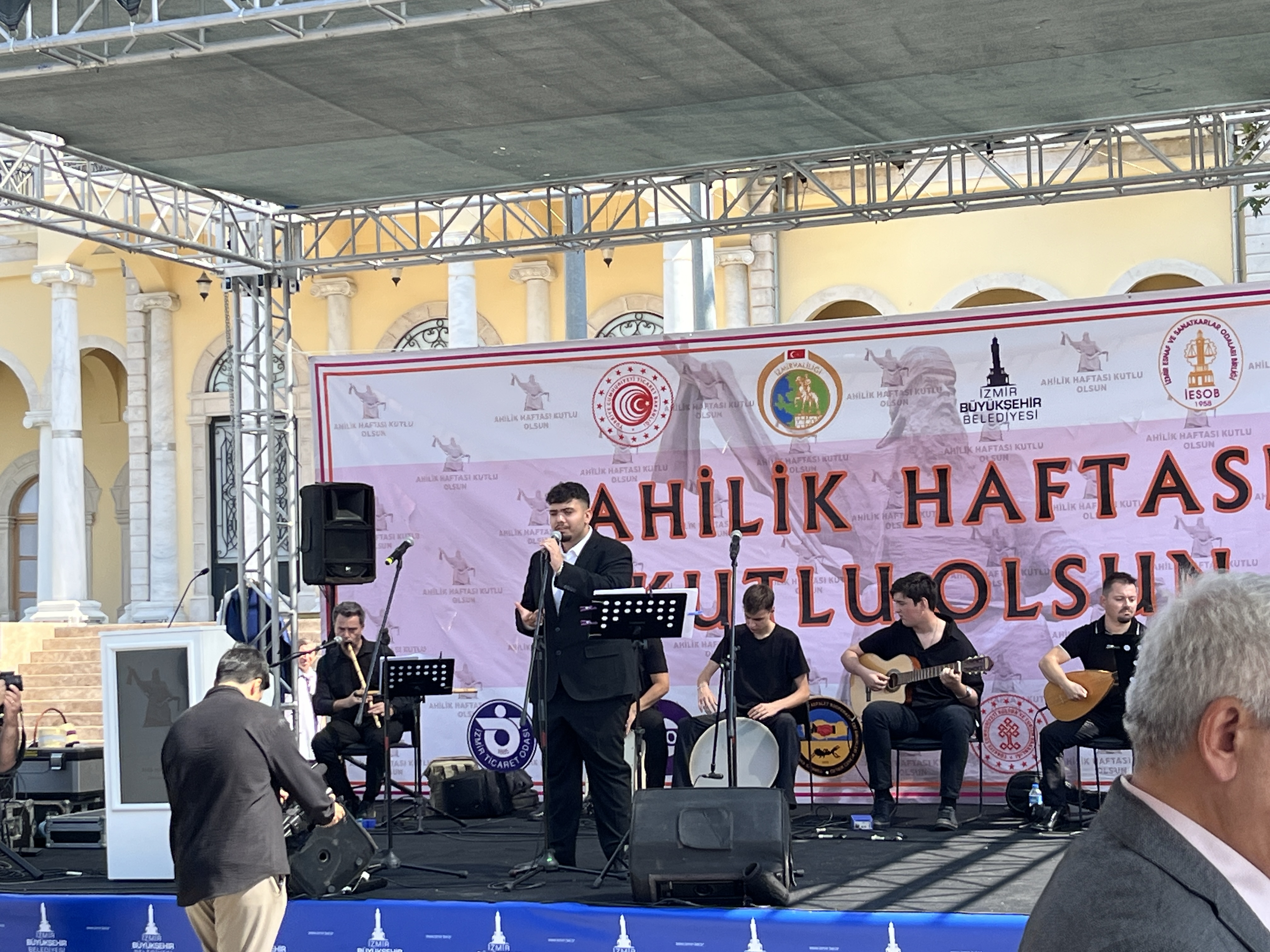 İzmir'de 37. Ahilik Haftası Esnaf Birliği Tarafından Düzenlendi