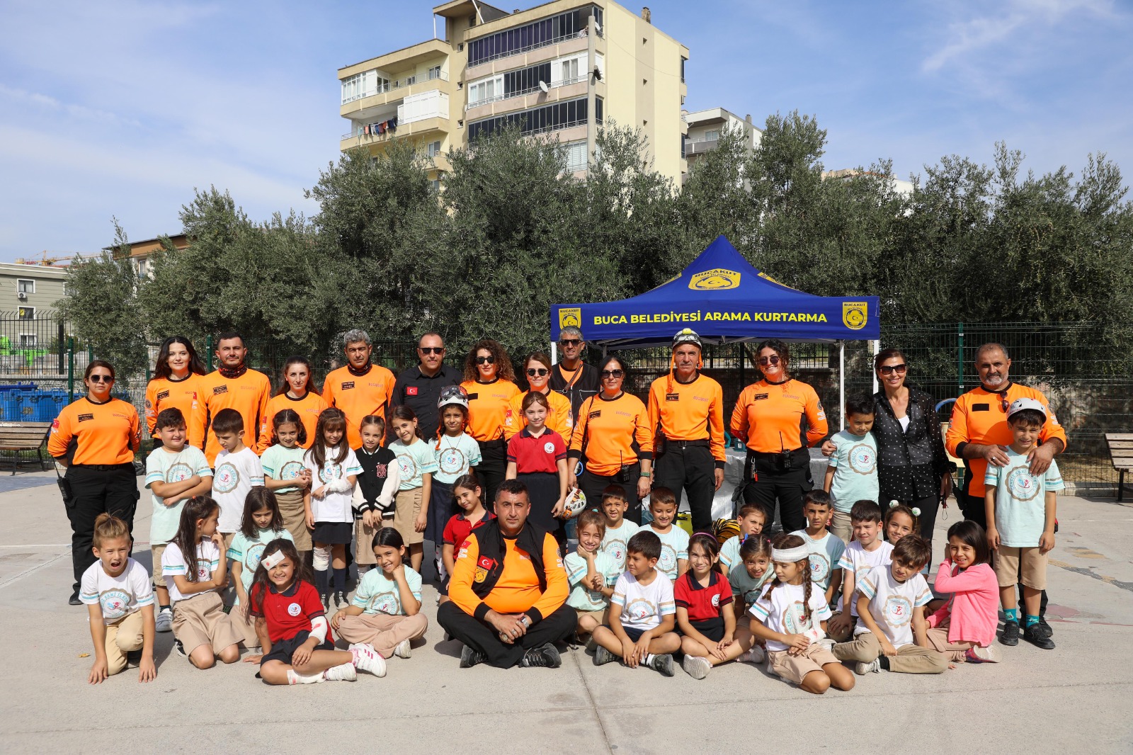 BUCAKUT BİLGİ VE DENEYİMLERİNİ BUCA'NIN ÇOCUKLARIYLA PAYLAŞIYOR