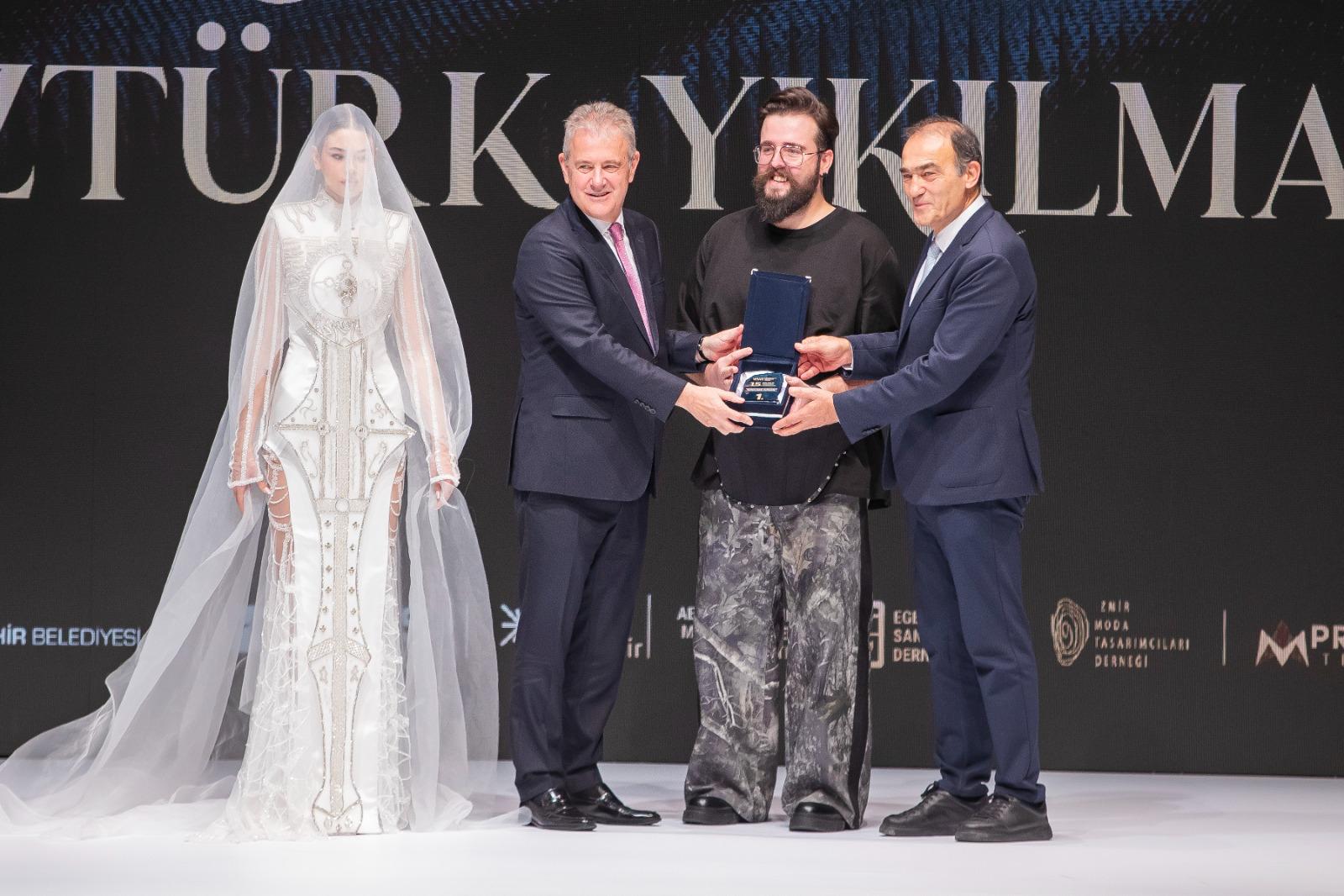 IF Wedding Fashion İzmir'e görkemli açılış