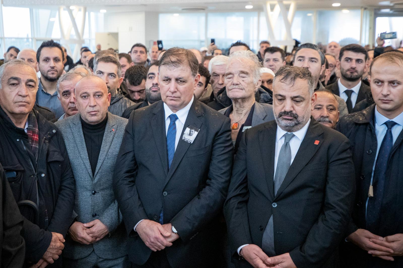 Onur Günay son yolculuğuna uğurlandı