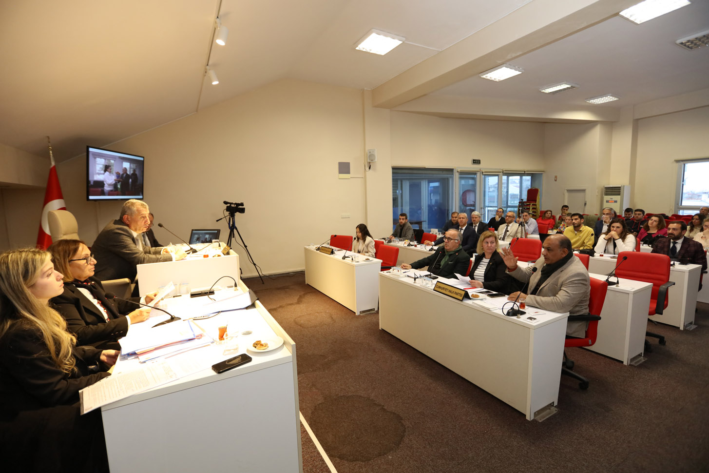 Güzelbahçe Belediyesi’ne Diş Polikliniği Geliyor