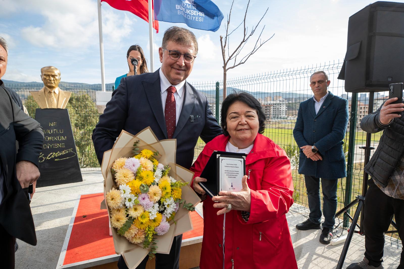 Başkan Tugay: 2025’i İzmir'imiz adına bir sıçrama yılı olarak görüyoruz
