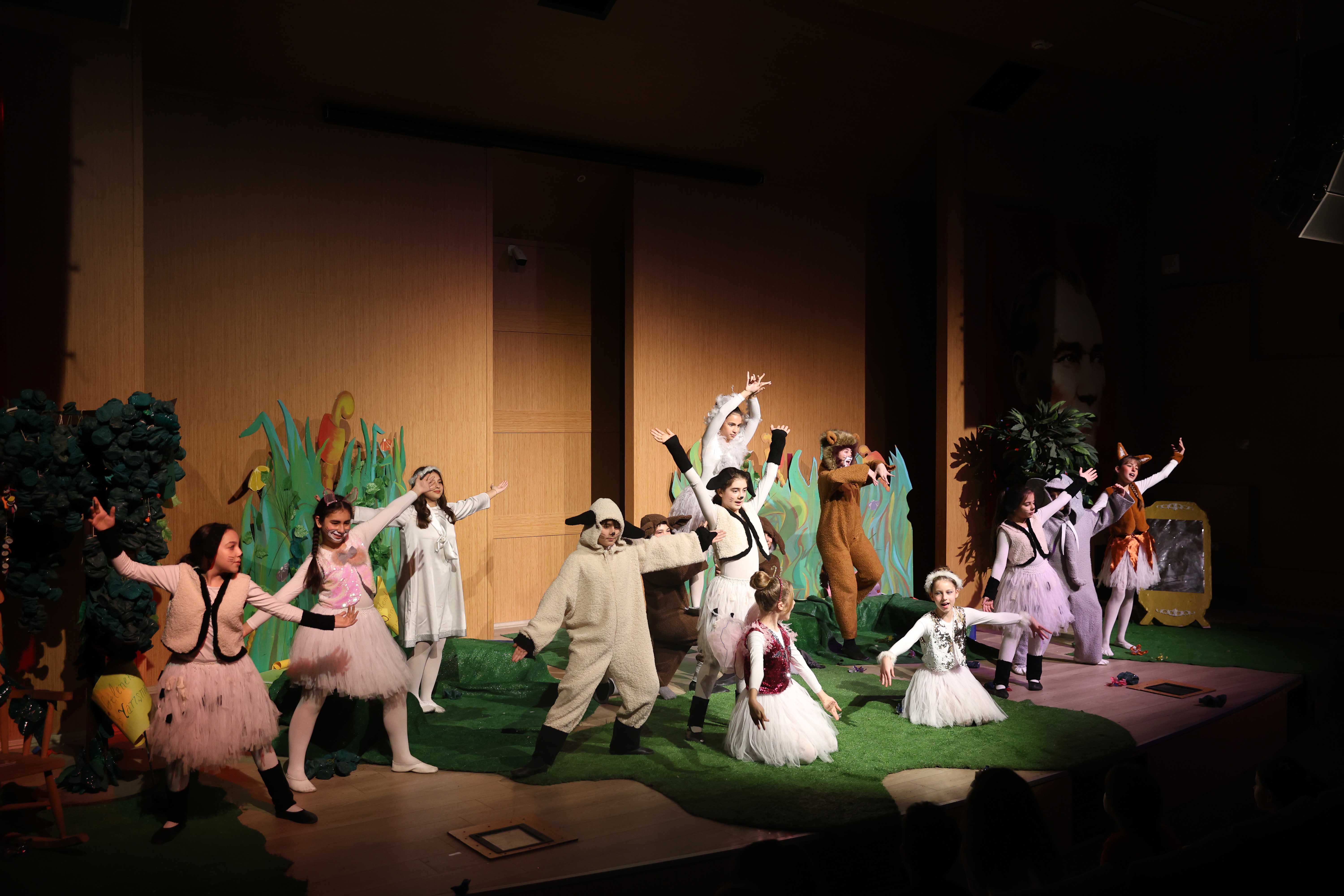 Karabağlar’da yarıyıl tatili çocuklar için sanat ve eğlenceyle dolu