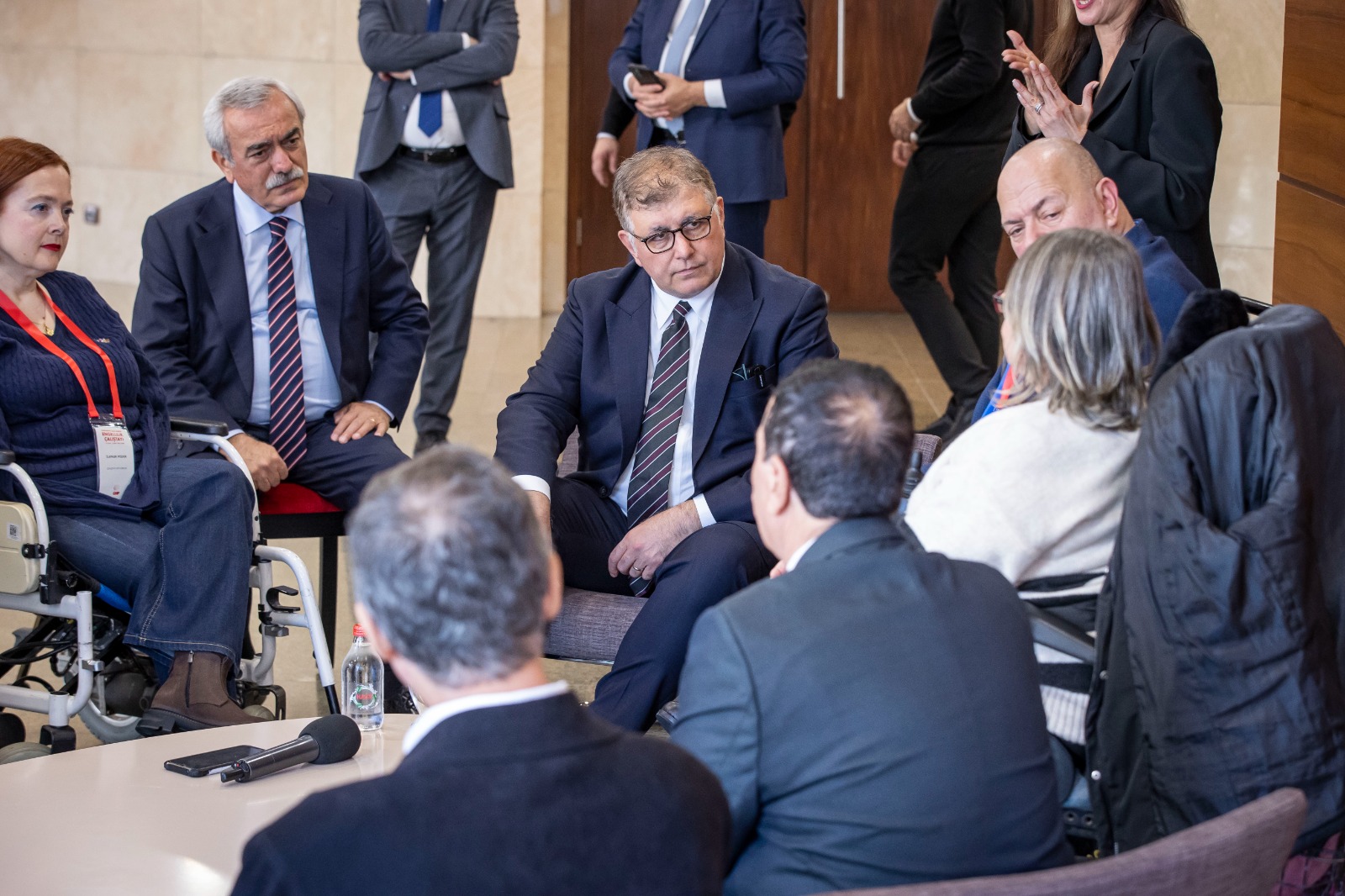 Başkan Tugay’dan engelliler için müjdeler