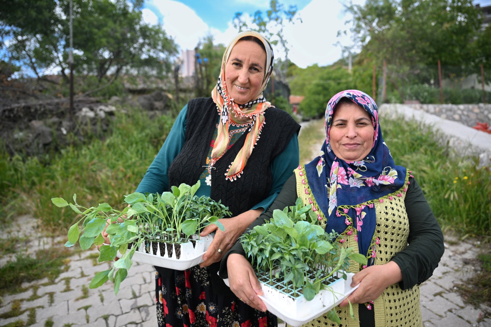 Bornova’da kırsala yeşil destek
