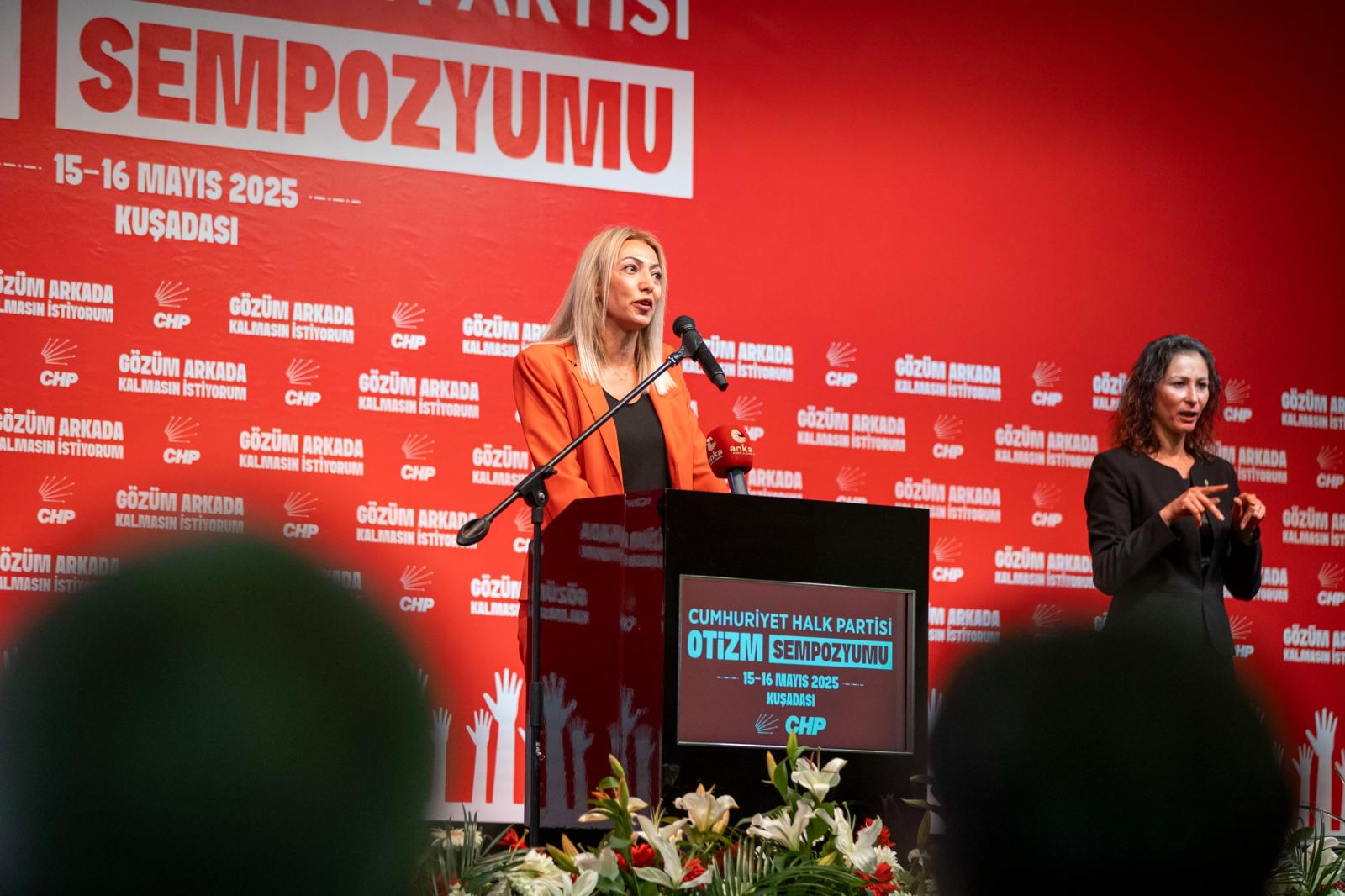 Otizm Sempozyumu’nda İzmir’in projeleri örnek gösterildi