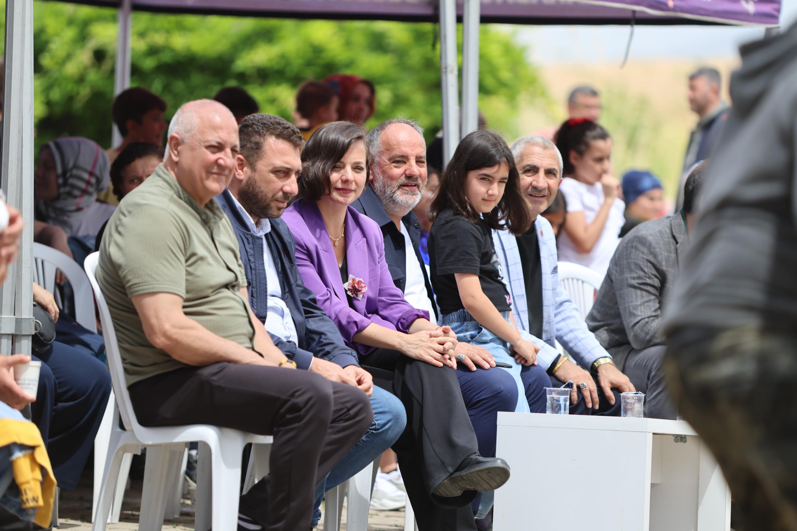Karabağlar'da baharın coşkusu gençlerle buluştu