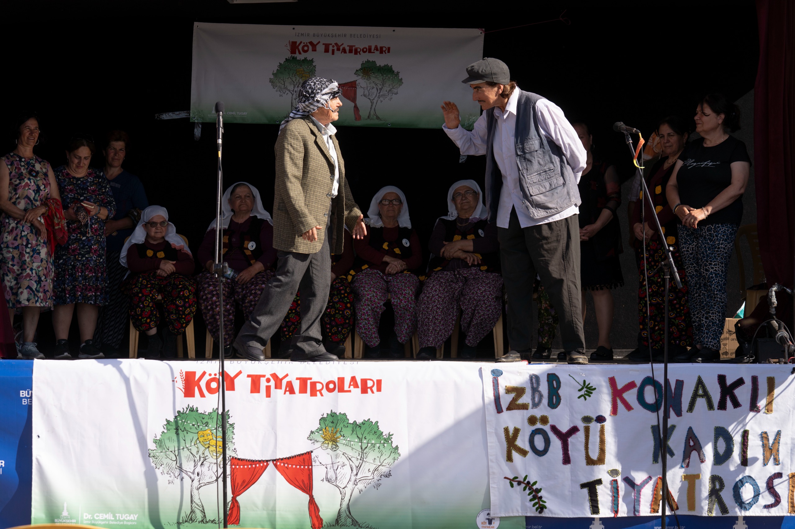 Tiyatro kırsalda filizlendi köy sakinlerinin hayatı değişti