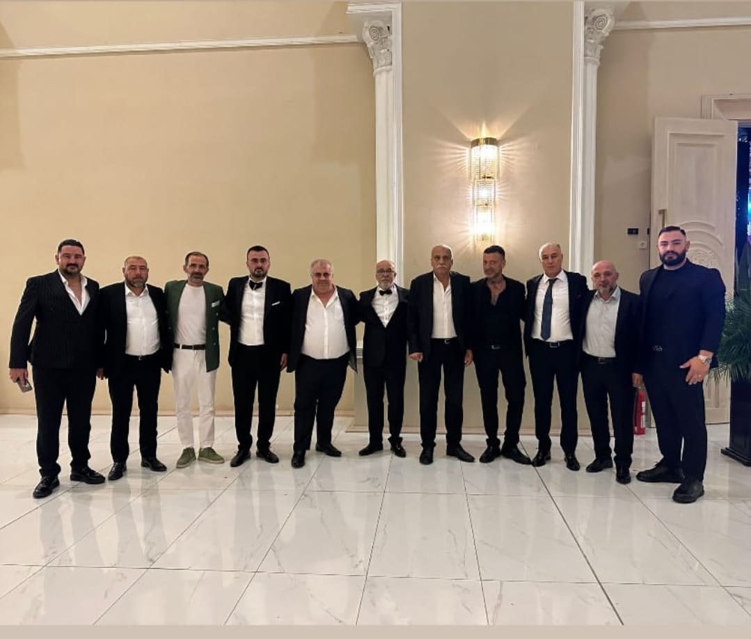 ALABAY AİLESİNİN MUTLU GÜNÜ: "ADNAN VE YAMAN ERKEKLİĞE İLK ADIMLARINI ATTI"