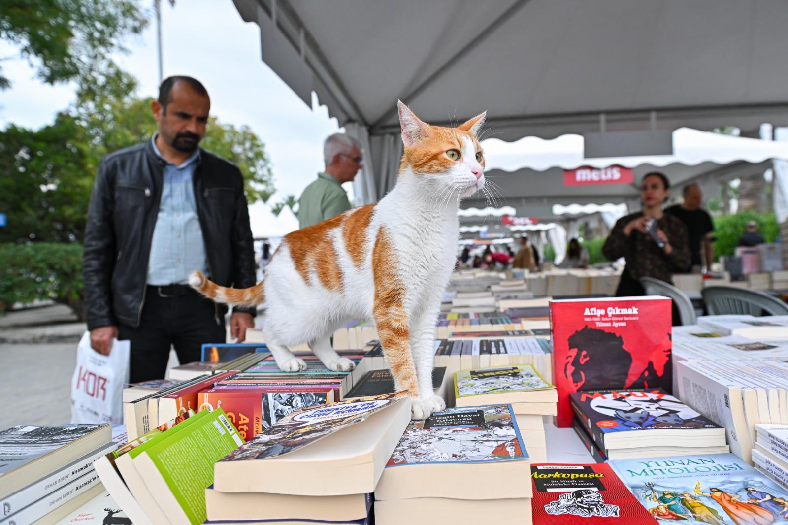 İZKİTAP’ta “İzmir Tarım ve Gıda Ekosistemi” konuşuldu