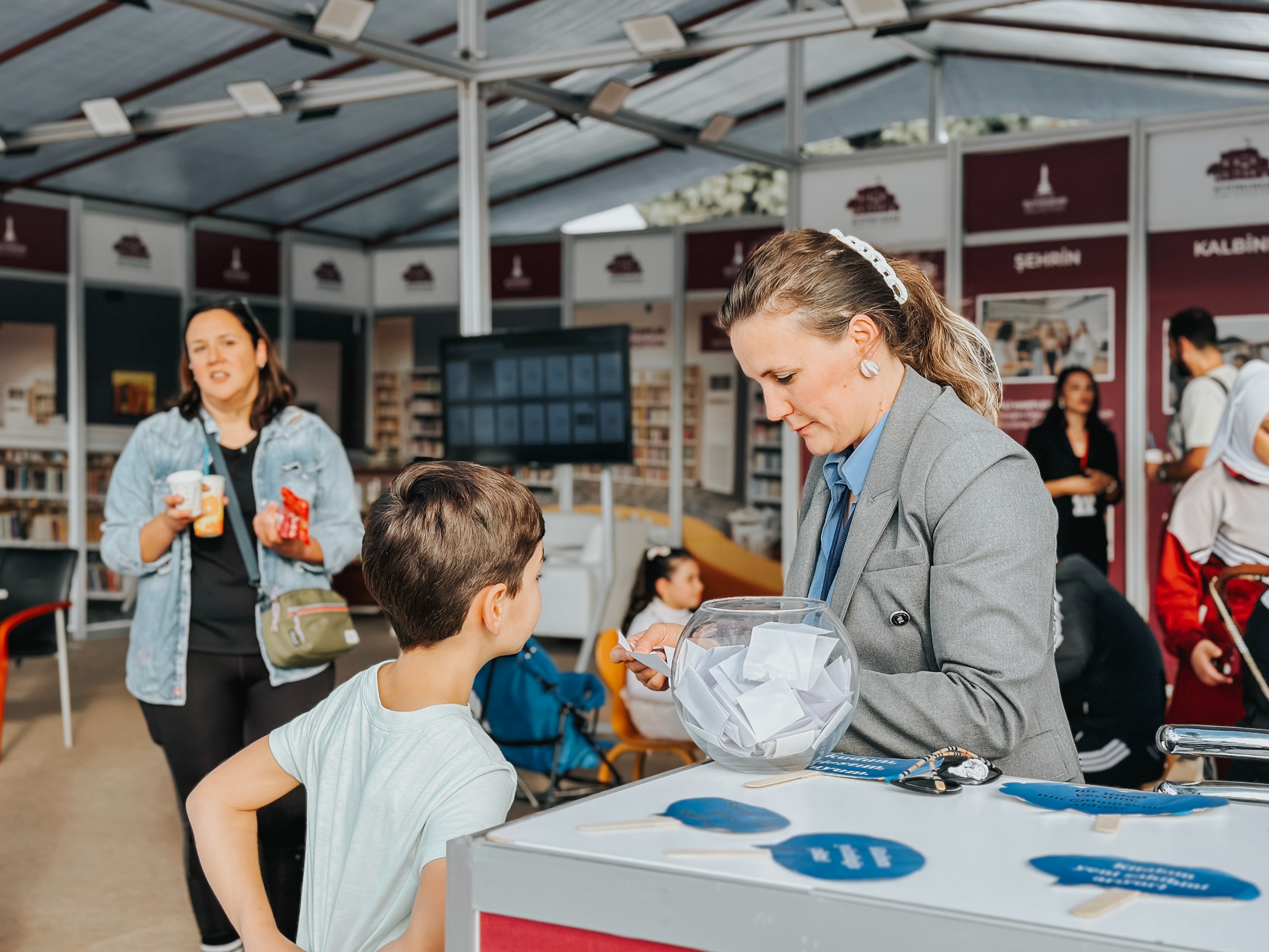 İZKİTAP’ta “Şehrin Kalbinde Yeni Buluşma Noktaları”