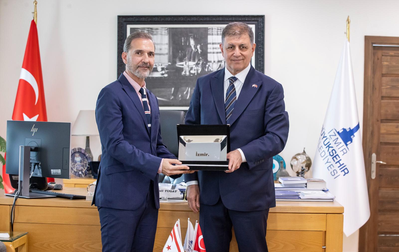 Tugay: Kıbrıs’ın bütün şehirleri ve belediyelerine elimizde ne varsa sunmaya hazırız