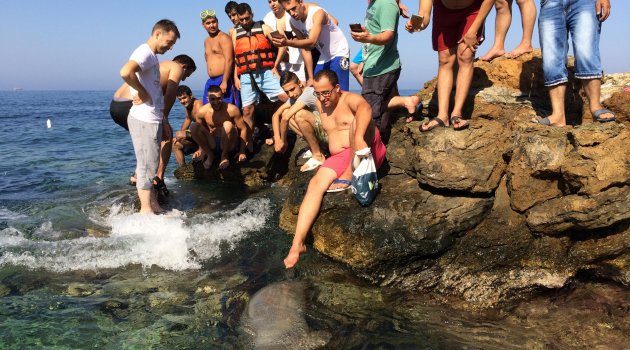 Davetsiz Misafir Şaşırttı