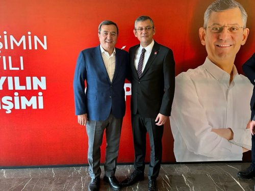 İzmirli başkanlardan Özel'e ziyaret