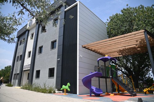 Karabağlar'da, Çalıkuşu Semt Merkezine yoğun ilgi