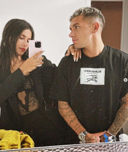 Büyük aşk bitti mi? Devrim Özkan ve Torreira birbirlerini takipten çıktı, fotoğrafları sildi