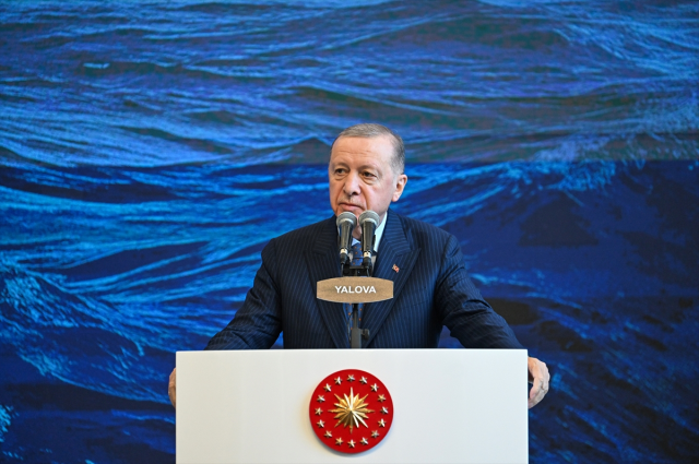 Türk donanmasına 4 yeni gemi teslim edildi