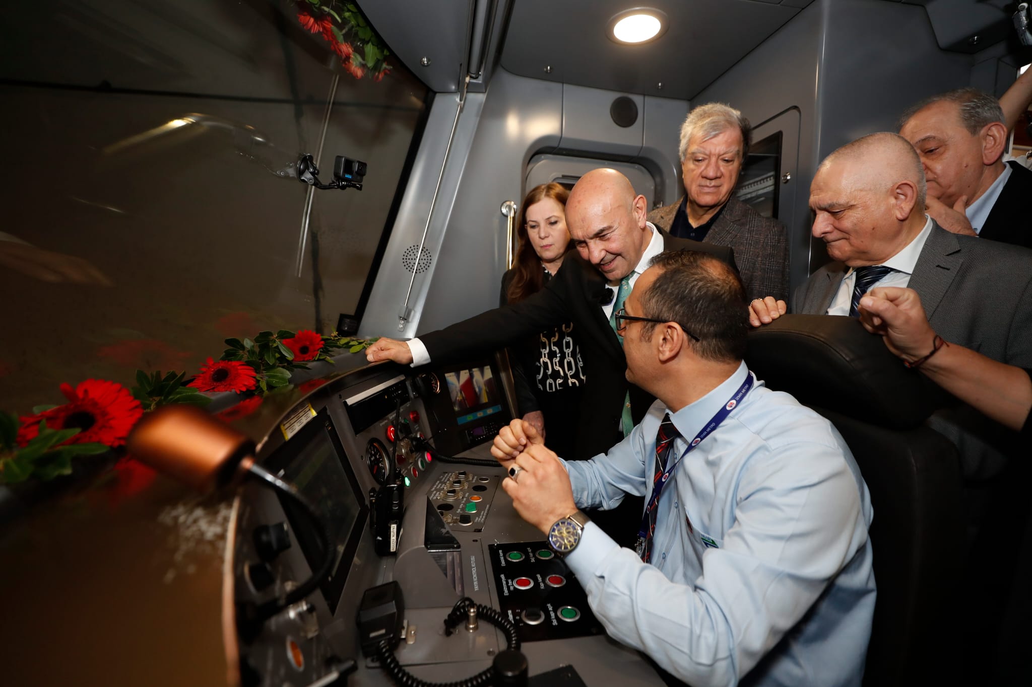 Narlıdere Metrosu görkemli bir törenle açıldı
