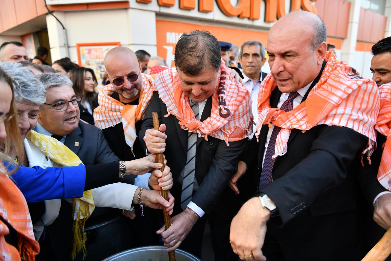 Başkan Tugay'dan işsizlik ve yoksulluk çıkışı