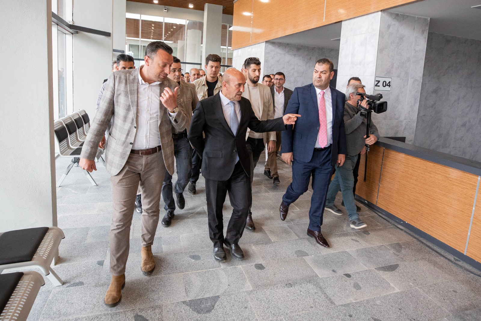 Başkan Soyer yapımı tamamlanan Selçuk İlçe Terminali’ni ziyaret etti