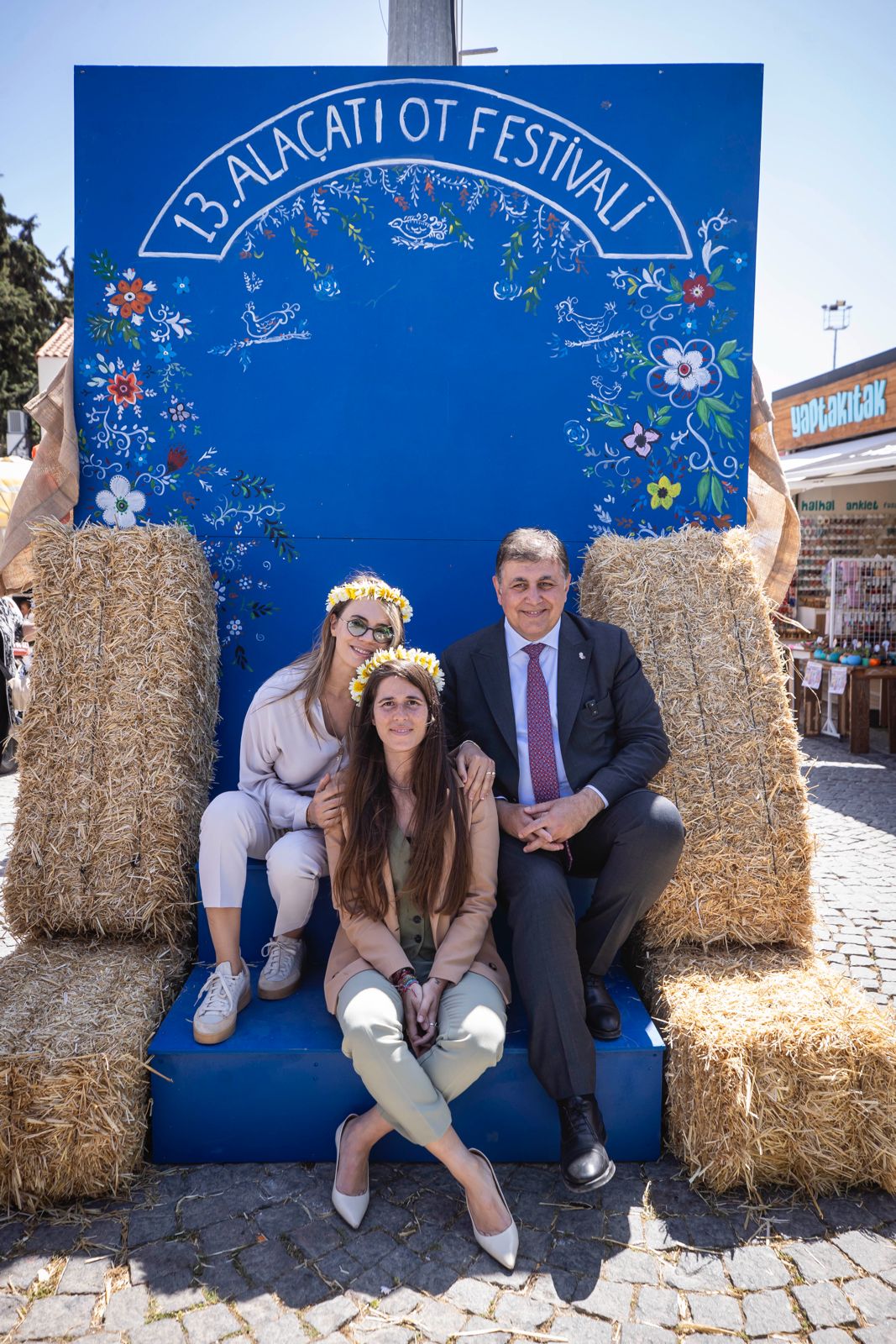 Başkan Tugay, Alaçatı Ot Festivali'nin açılışını yaptı