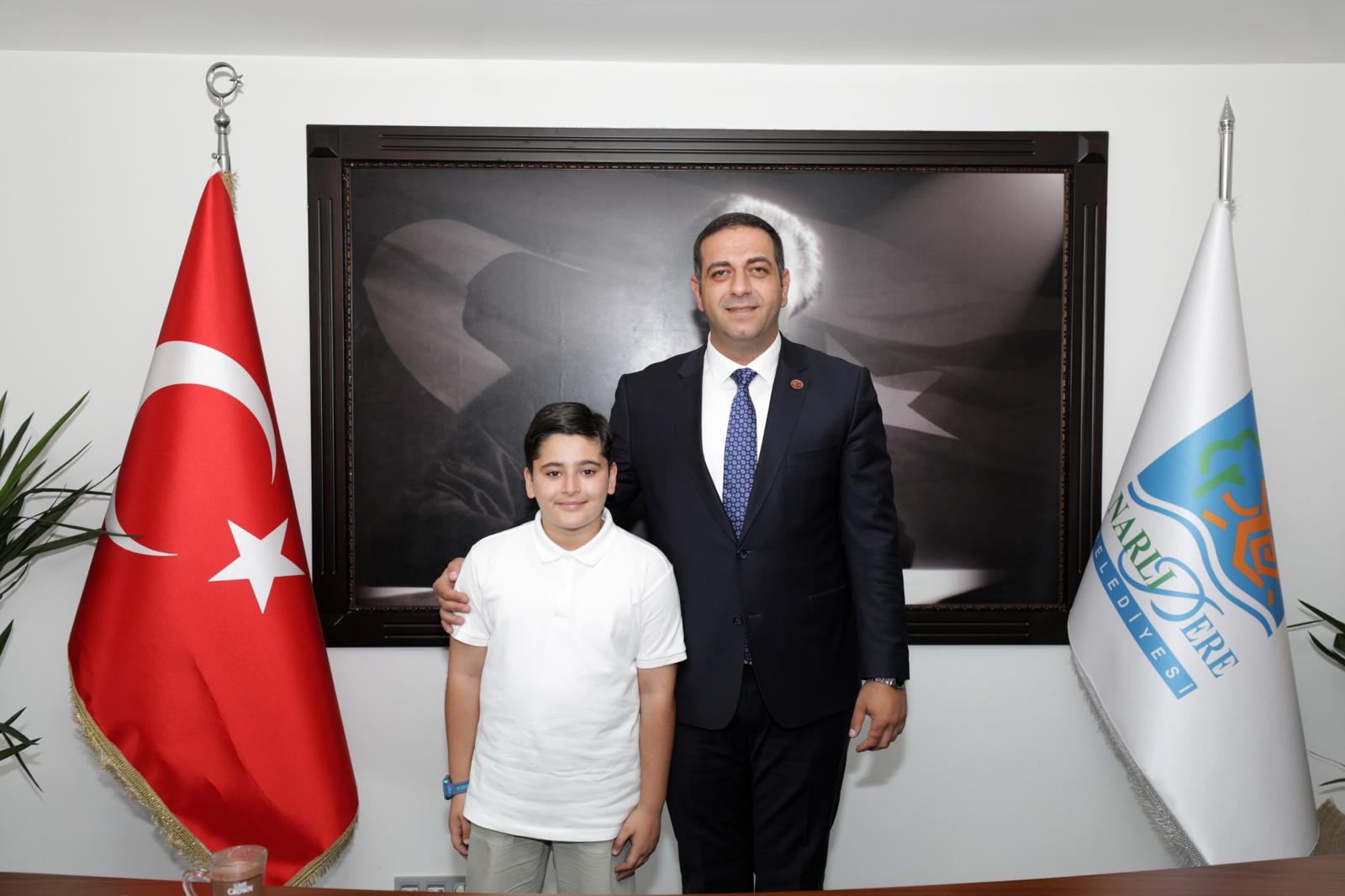 NARLIDERE’DE MİNİK ALİ KOLTUĞU BAŞKAN ERMAN UZUN’DAN DEVRALDI