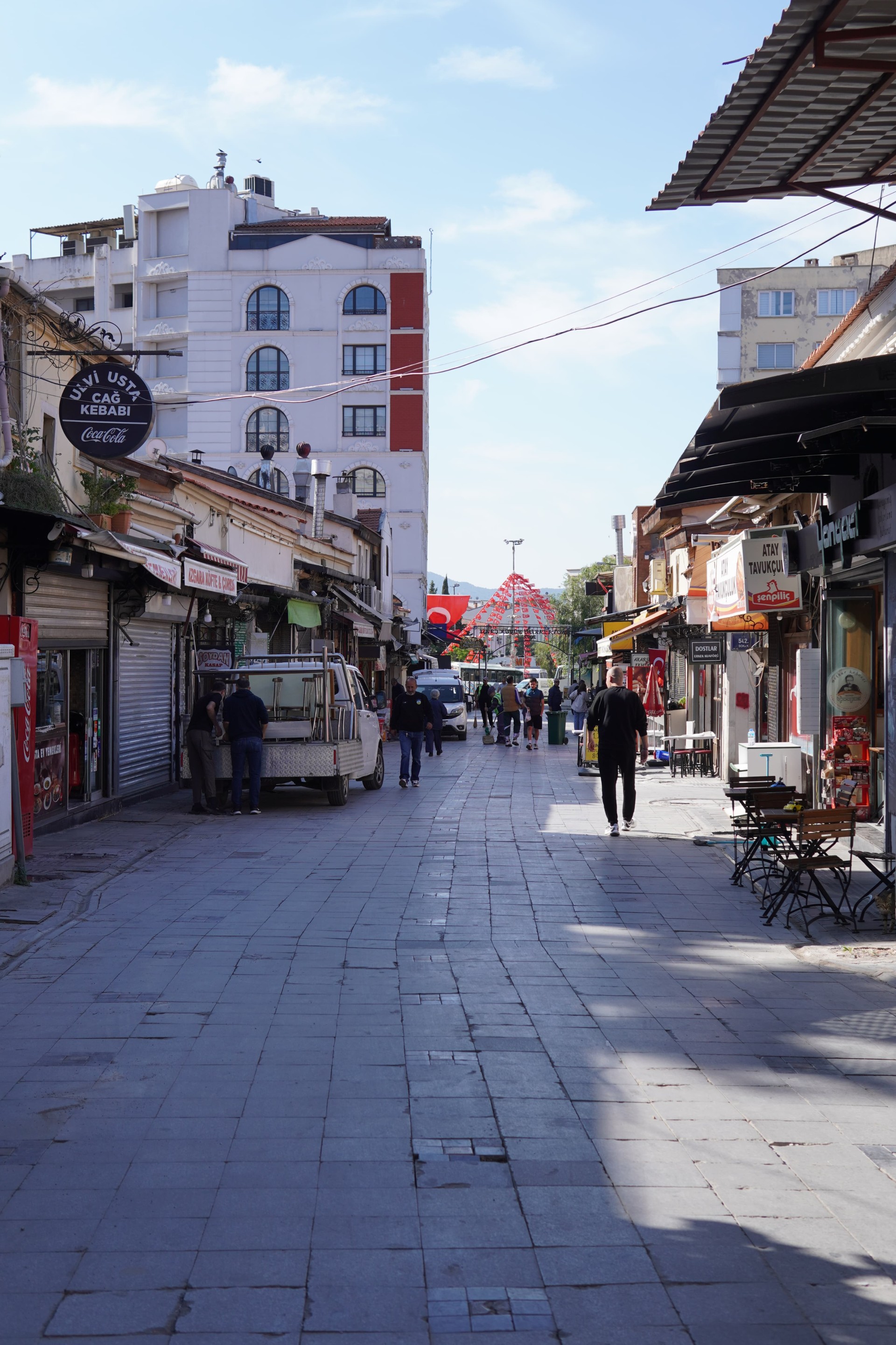 Bornova’da Tarihi Büyük Çarşı yenilenecek