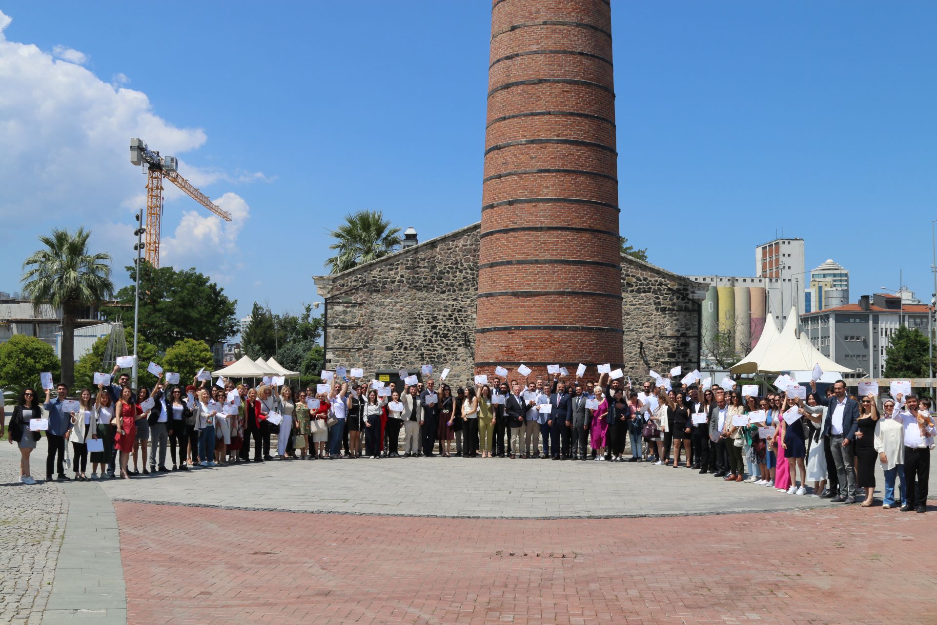 CHP İZMİR’DEN AVUKATLARA 31 MART TEŞEKKÜRÜ
