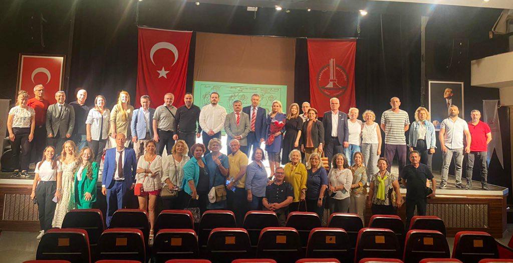 İzmir'de Dernek Yöneticilerine Yönelik "Yeni Nesil DERBİS ve Proje Destek Programı" Toplantısı Düzenlendi