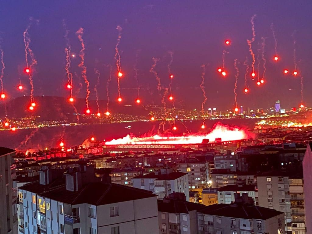 Göztepe 99'uncu yıl şölenine hazır: Levent Yüksel 'Medcezir'i söyleyecek