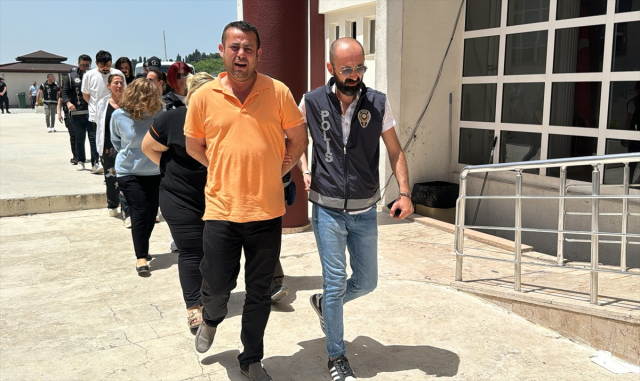 "Bedava tatil kazandınız" diyerek 50 milyon liralık vurgun yapan şebeke çökertildi! Ünlü oyuncu da gözaltında