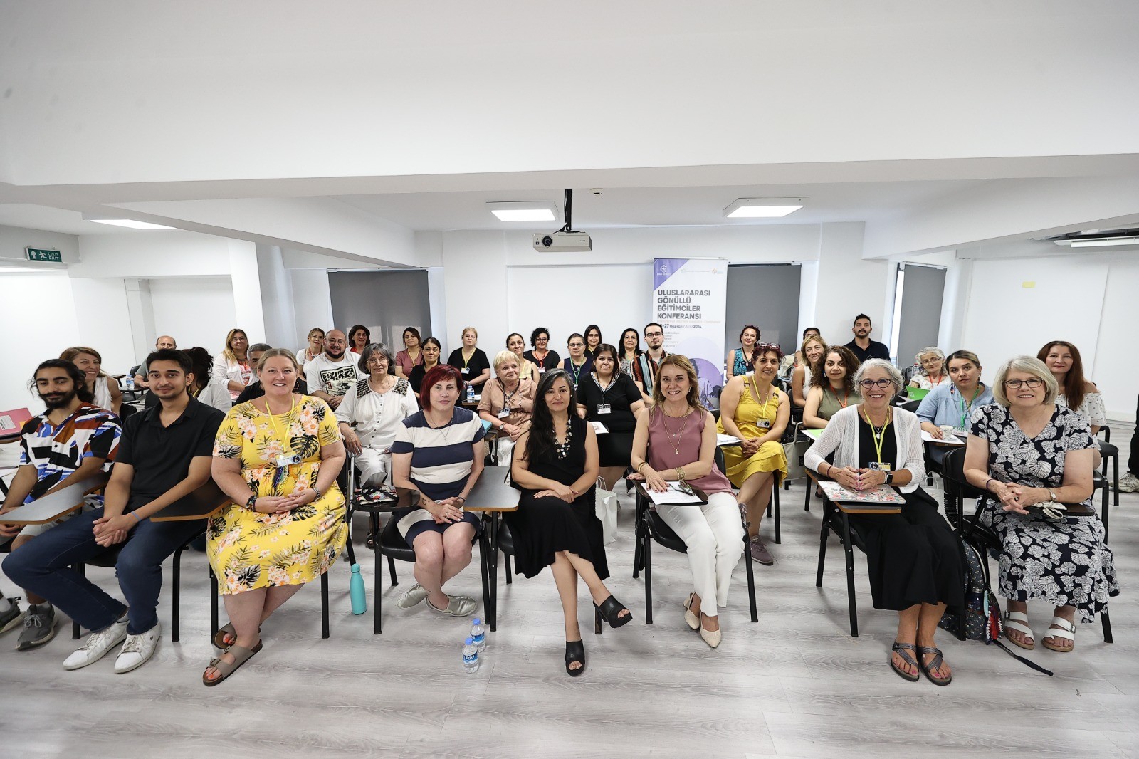 Başkan Mutlu, Uluslararası Gönüllü Eğitimciler Konferansı'nda konuştu