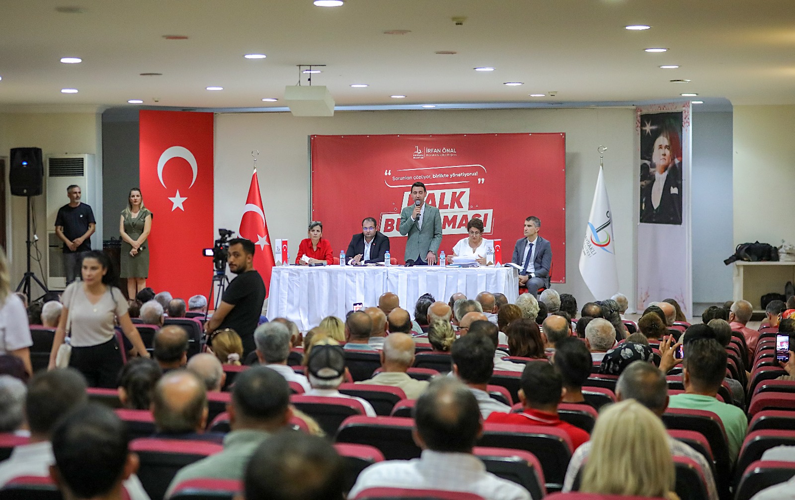 Bayraklı'da 'Halk buluşması'