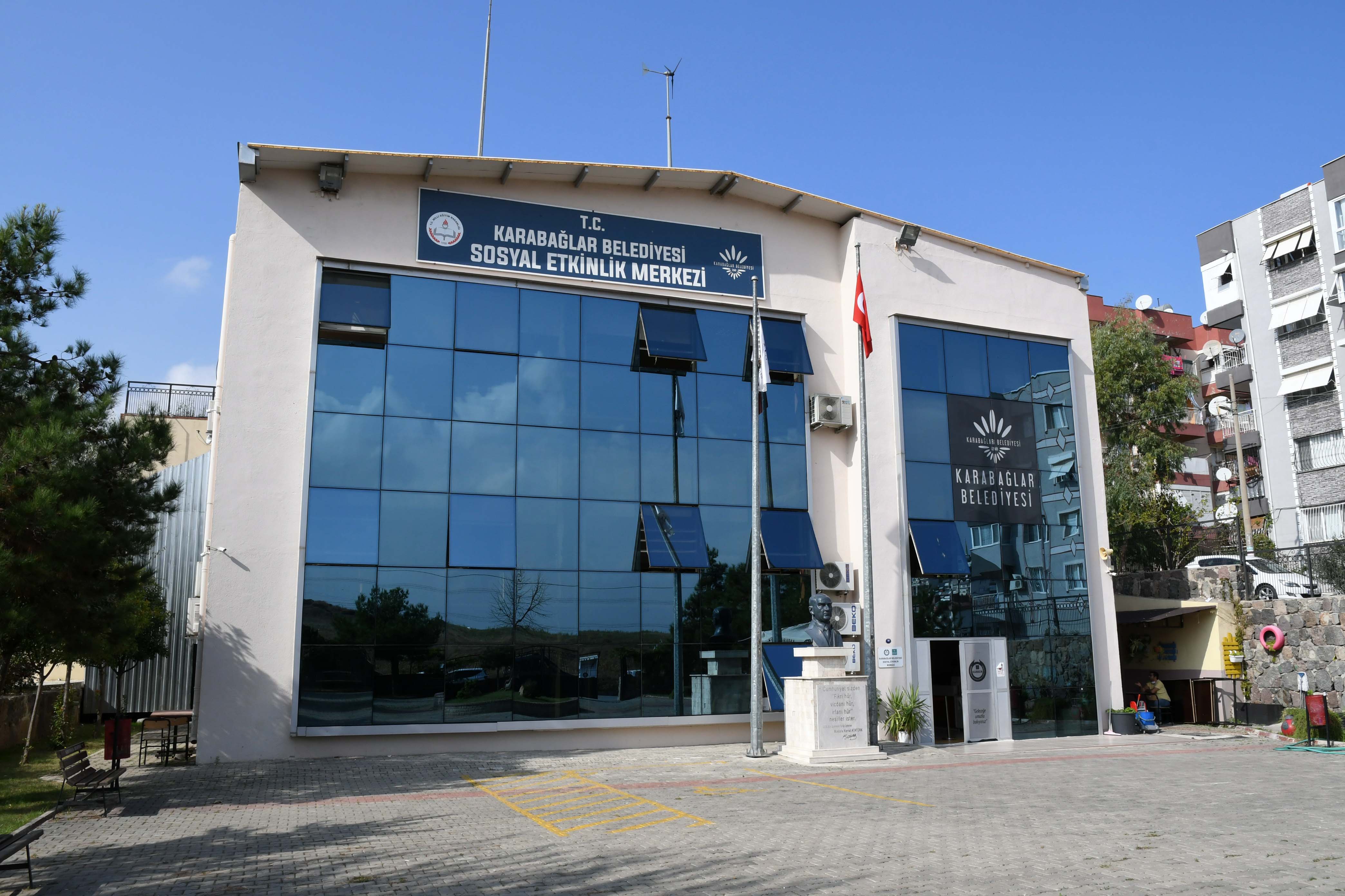 KARBEM’den YKS’de büyük başarı